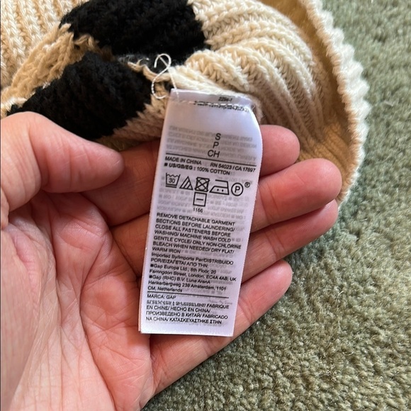 GAP Black and Cream Midi Crochet Dress - Picture 5 of 7